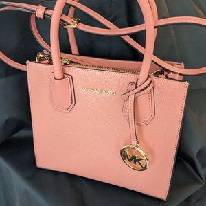 Barbie Colors MK Mercer Med Leather Messenger Crossbody Bag Handbag Purse Mint